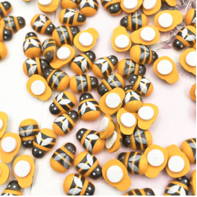 Mini Wooden Bees – 100 Pack | Self-Adhesive Craft Decor