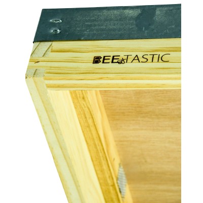 British National Hive Roof – Metal Top – New Zealand Pine – Knot Free – 4 Vents – 100mm – BEEtastic UK