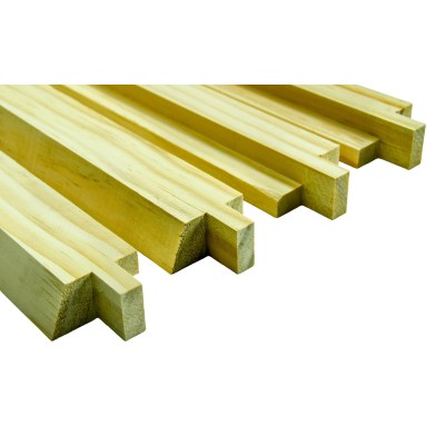 British National Super Box – New Zealand Pine – Knot Free – Flat Packed – Includes Screws – BEEtastic UK