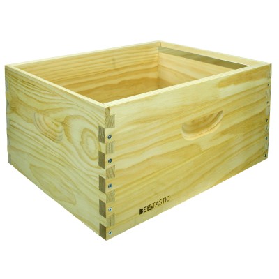 Langstroth Brood Box – New Zealand Pine – Knot-Free – Deep Hive Body – Flat-Pack – BEEtastic UK