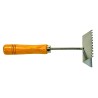 Queen Scraper Excluder – Wooden Handle – Beekeeping Tool for Frame Cleaning