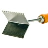 Queen Scraper Excluder – Wooden Handle – Beekeeping Tool for Frame Cleaning